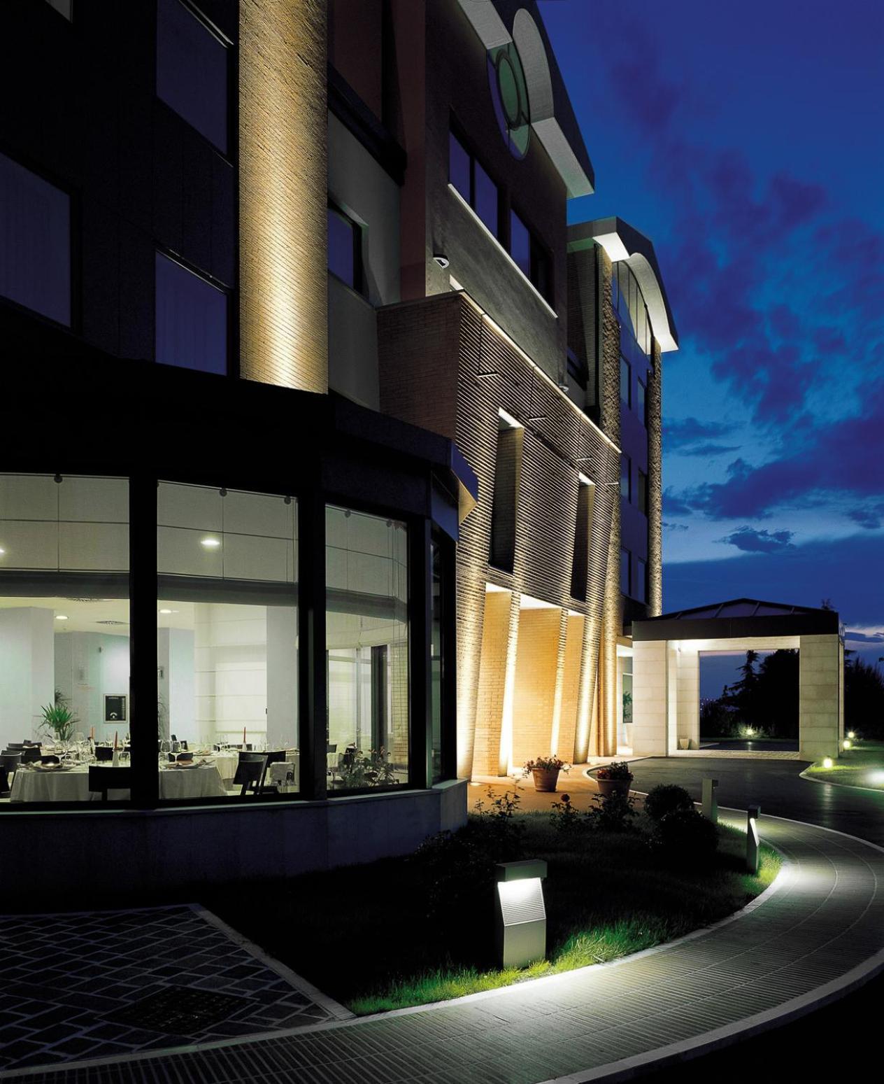 קמפובאסו Don Guglielmo Panoramic Hotel & Spa מראה חיצוני תמונה