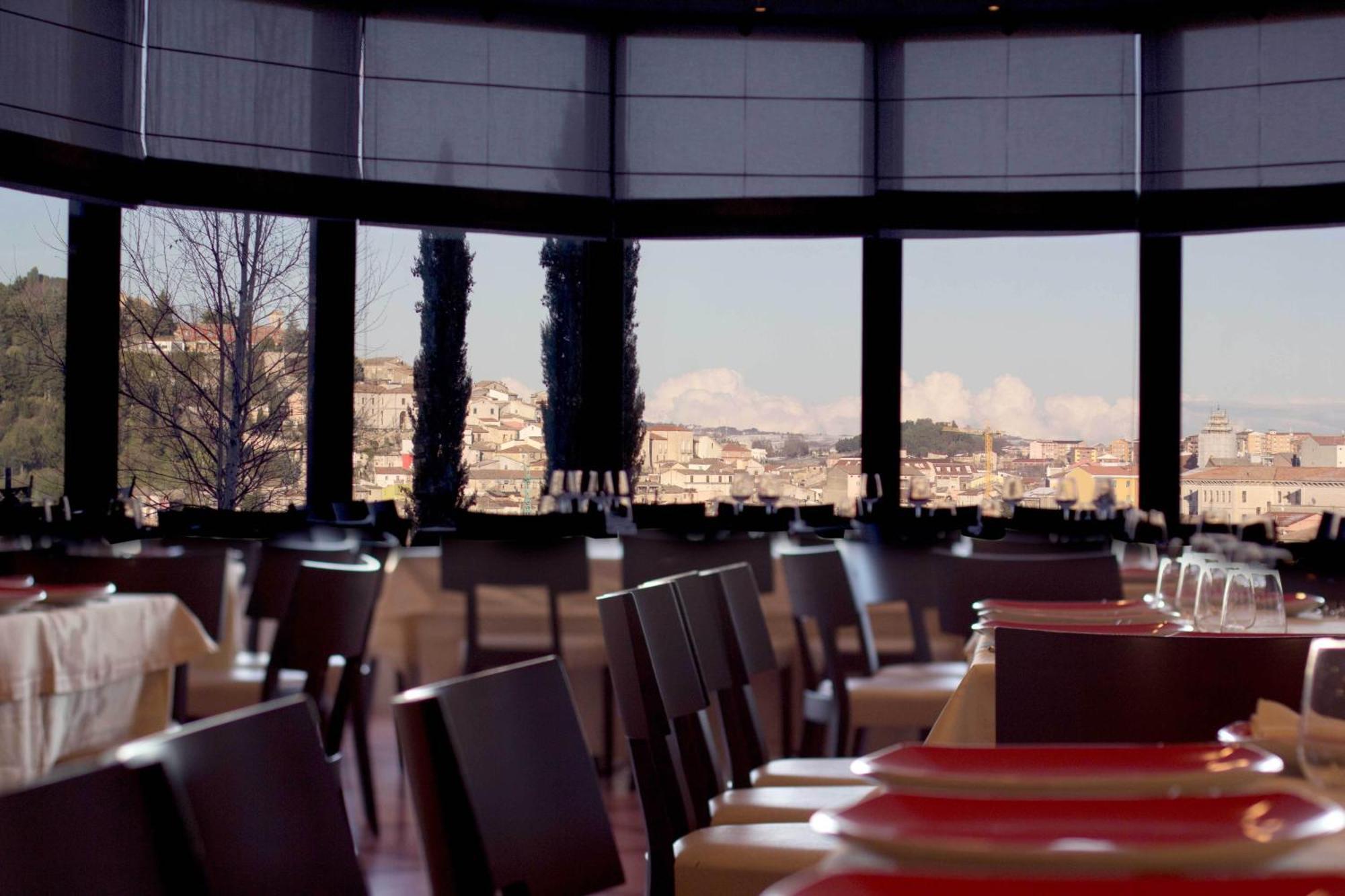 קמפובאסו Don Guglielmo Panoramic Hotel & Spa מראה חיצוני תמונה